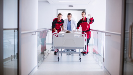 Tiếp nhận bệnh Cấp Cứu 24/24.