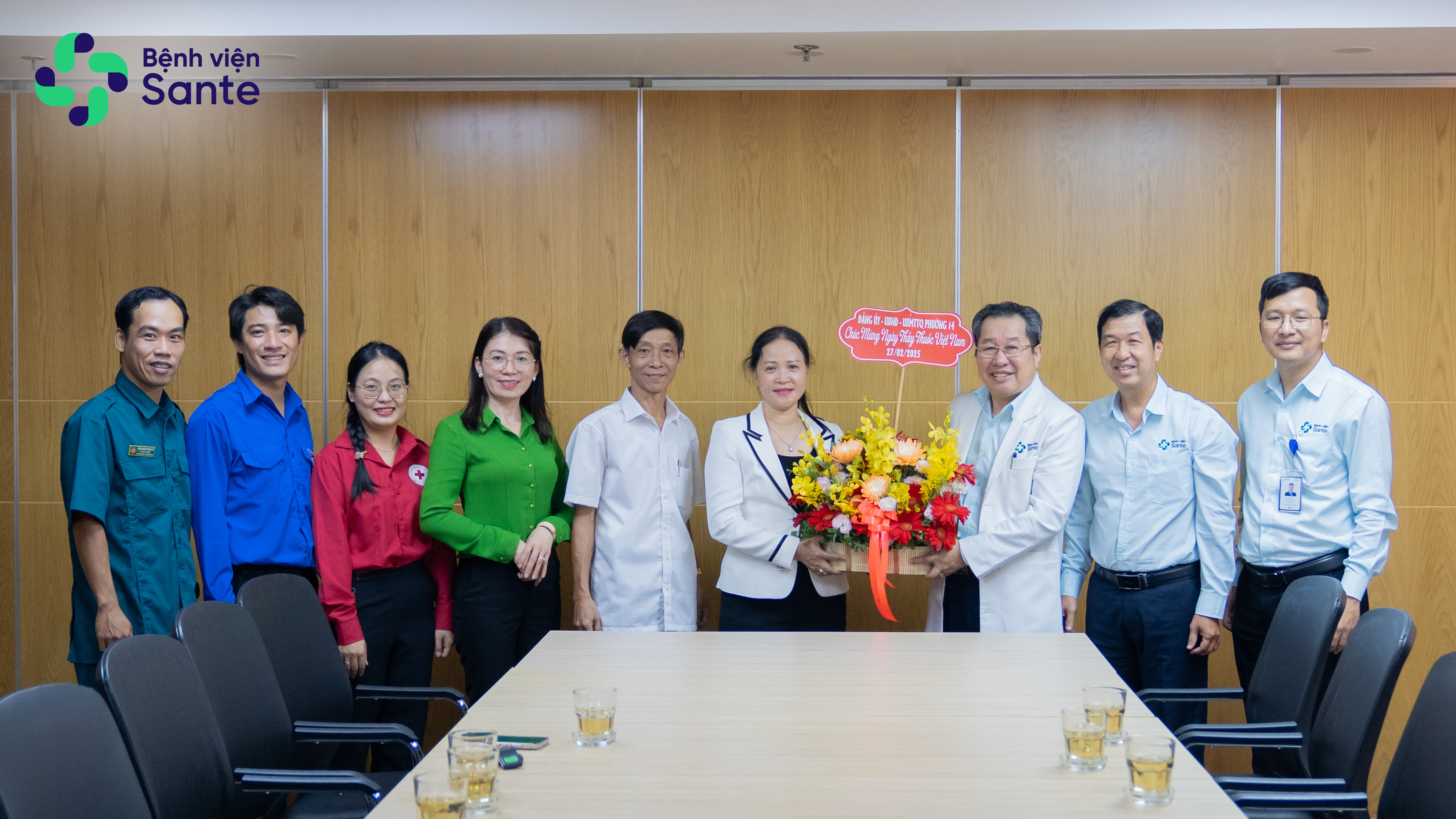 CÁC CƠ QUAN, ĐOÀN THỂ, TỔ CHỨC, DOANH NGHIỆP, TRƯỜNG HỌC ĐẾN THĂM, GỬI HOA CHÚC MỪNG BỆNH VIỆN SANTE NHÂN NGÀY THẦY THUỐC VIỆT NAM 27/2